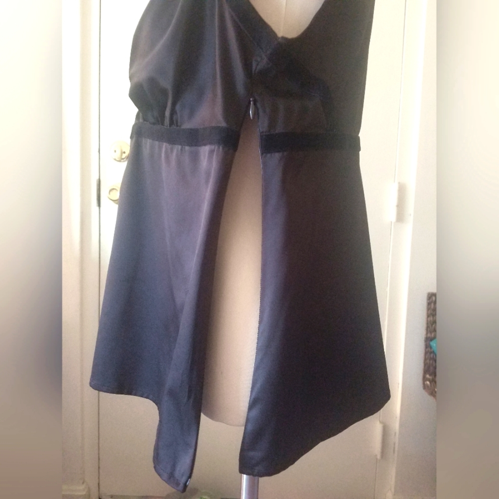 Black Satin Empire Waist Sweetheart Neckline Top w Velvet Trim - Picture 4 of 5